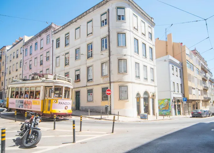 Apartamento Com 3 Quartos Muito Acolhedores Nos Anjos