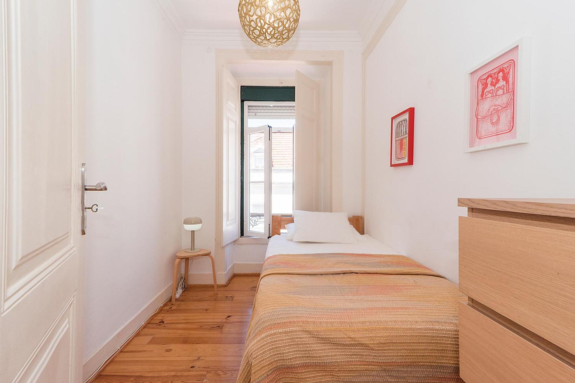 Apartment Com 3 Quartos Muito Acolhedores Nos Anjos Lissabon
