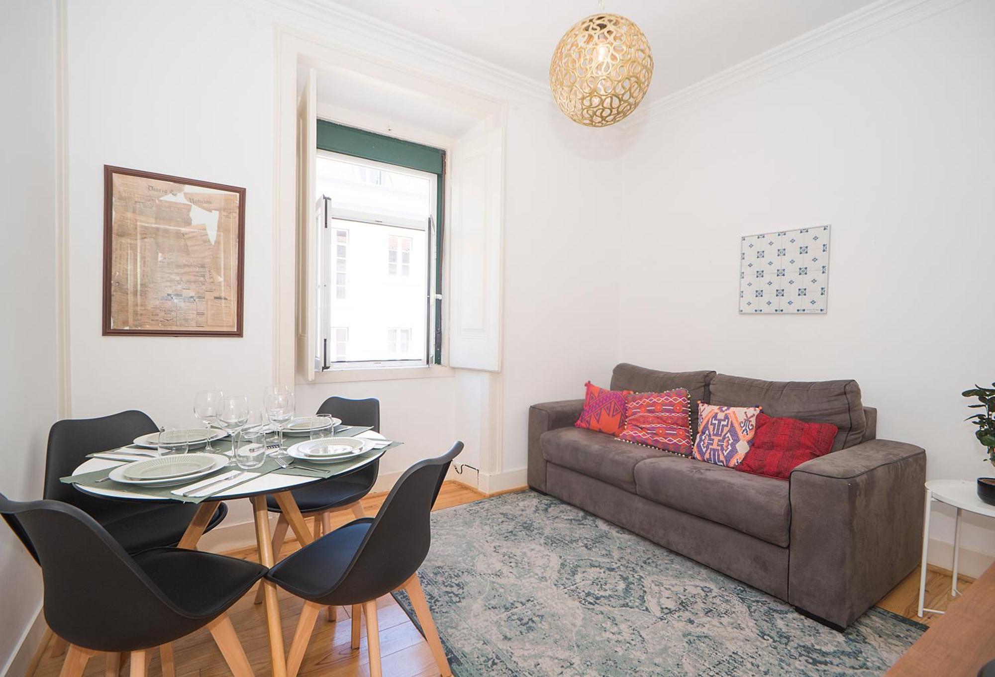 Com 3 Quartos Muito Acolhedores Nos Anjos Apartment Lissabon